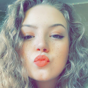 Meet your Posher, Tasha